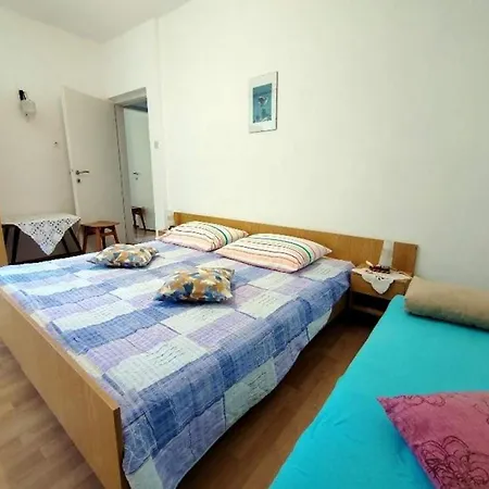 With A Parking Space Barbat, Rab - 23300 Rab Town