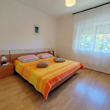 Apartment With A Parking Space Barbat, Rab - 23300 *