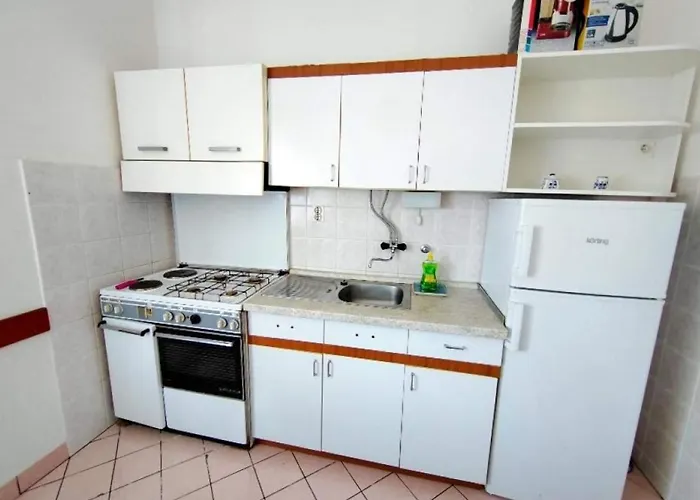 דירה With Parking Space Barbat, Rab - 23300