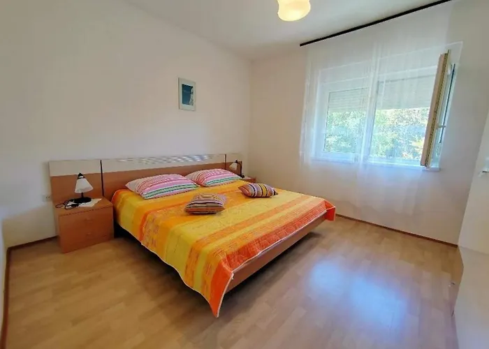 דירה With Parking Space Barbat, Rab - 23300 *